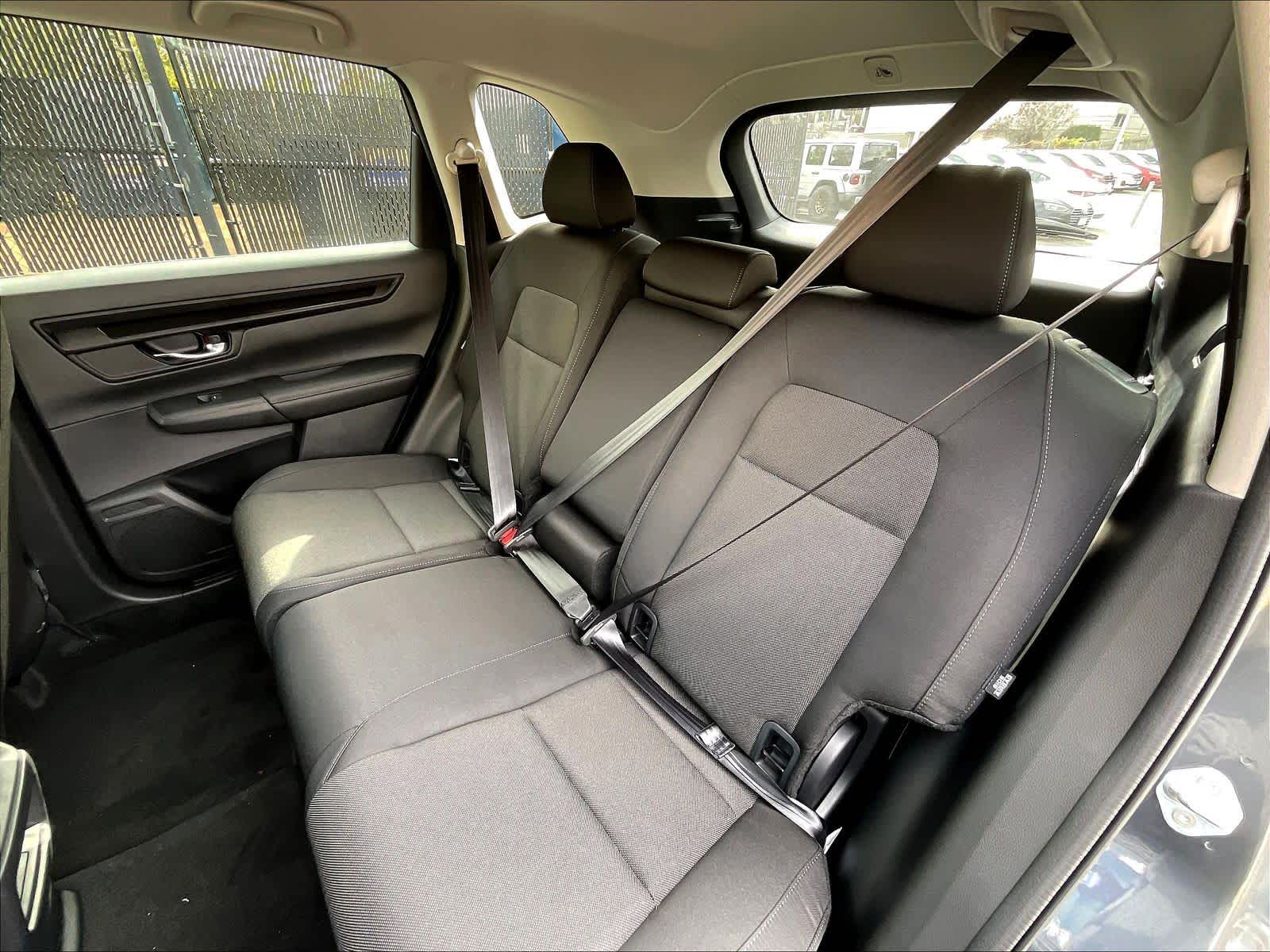 2026 Honda CR-V LX - Photo 15