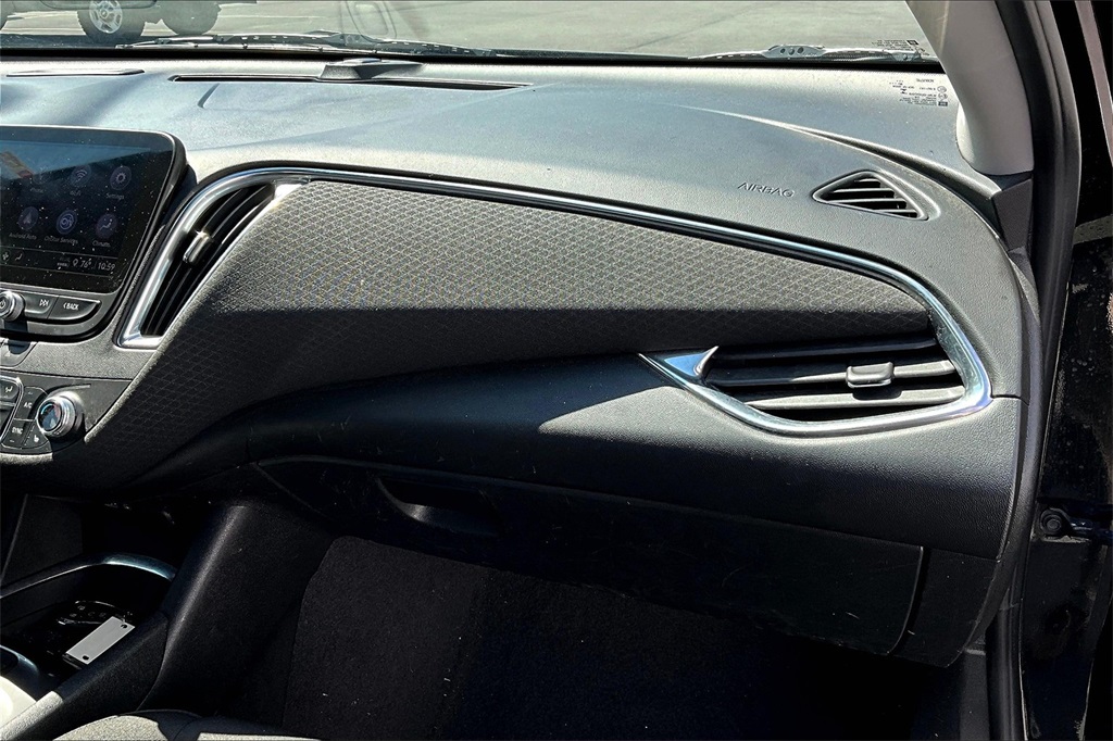 2021 Chevrolet Malibu LT - Photo 13