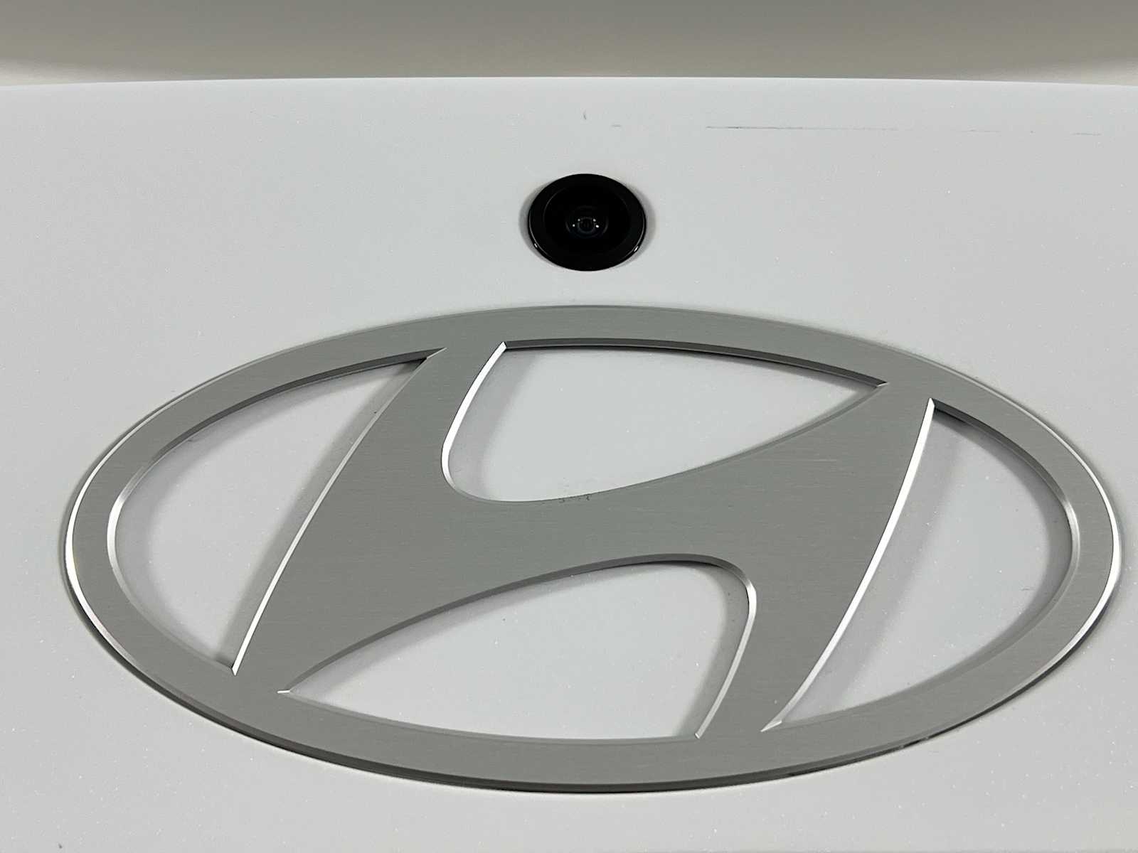 2025 Hyundai Elantra Hybrid Blue - Photo 17