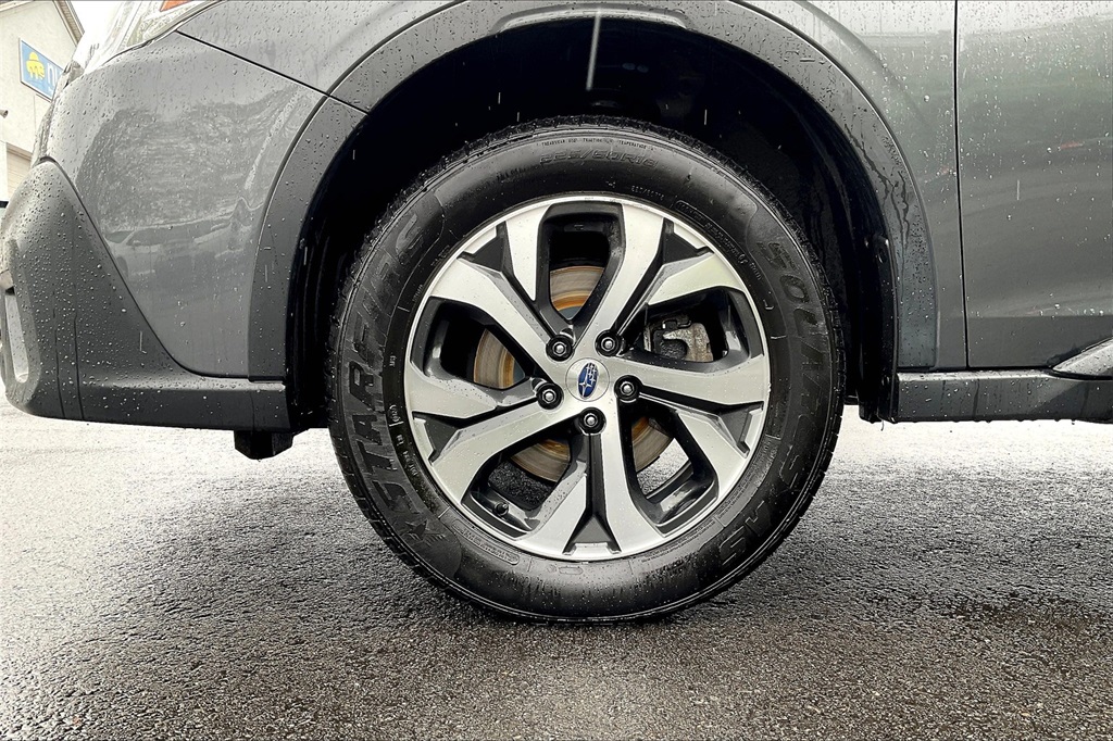 2021 Subaru Outback Limited - Photo 21