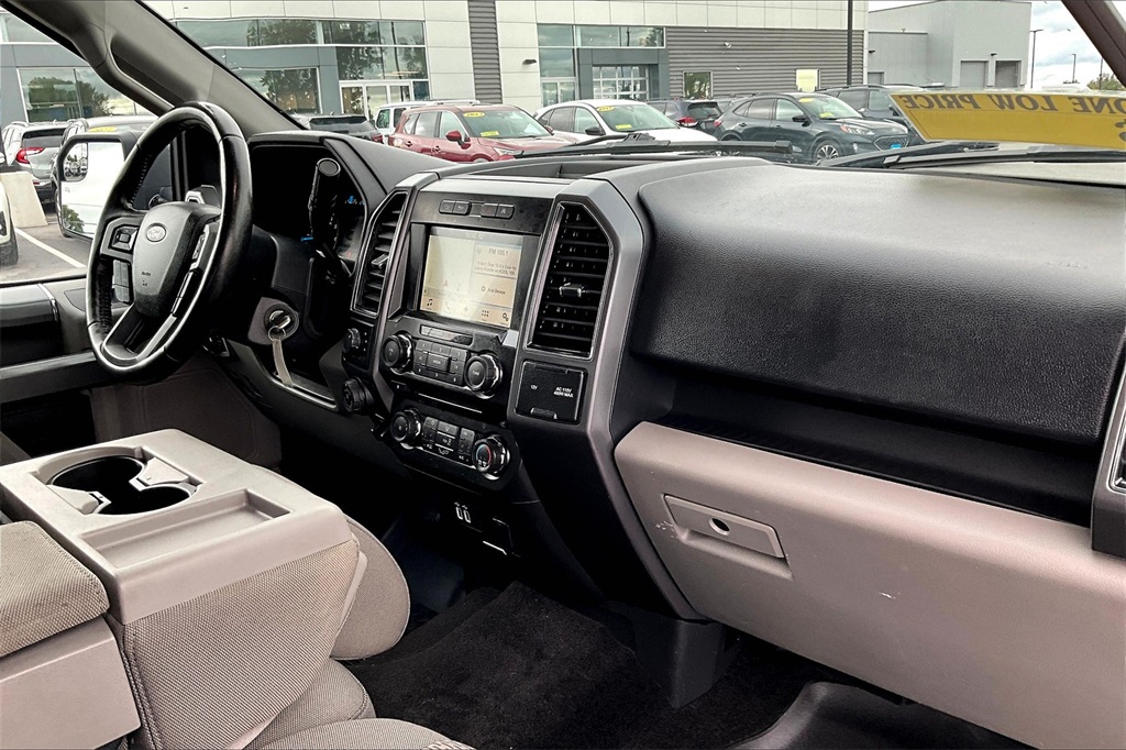 2017 Ford F-150 XLT - Photo 14