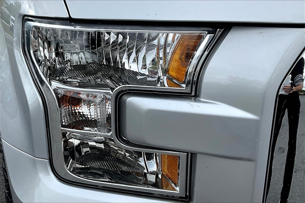 2017 Ford F-150 XLT - Photo 31