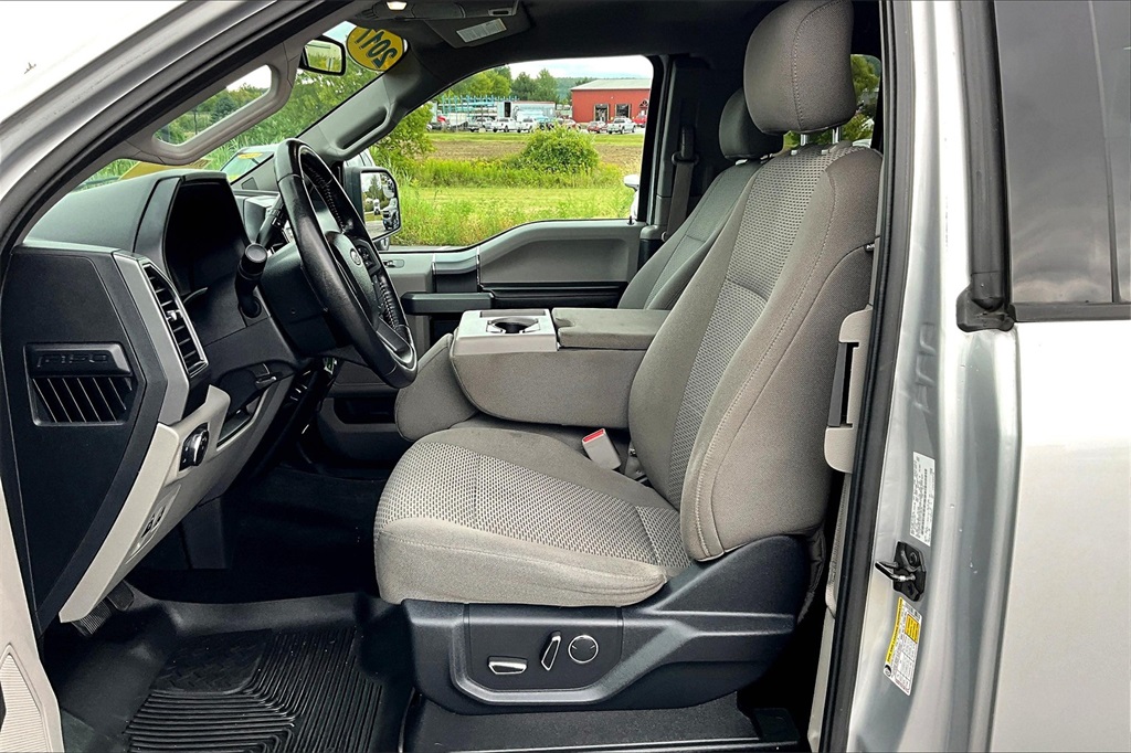 2017 Ford F-150 XLT - Photo 10