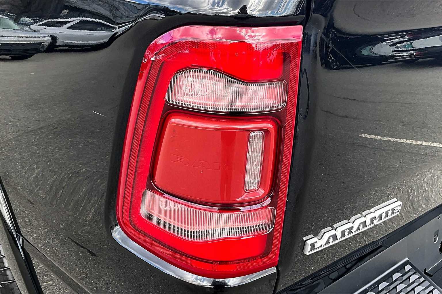 2019 Ram 1500 Laramie - Photo 32