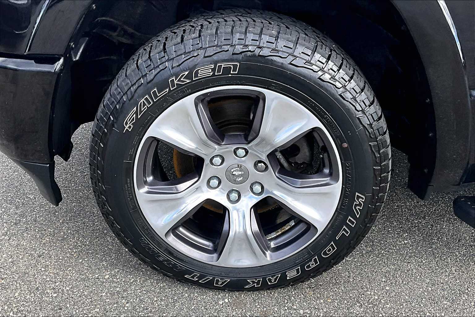 2019 Ram 1500 Laramie - Photo 7