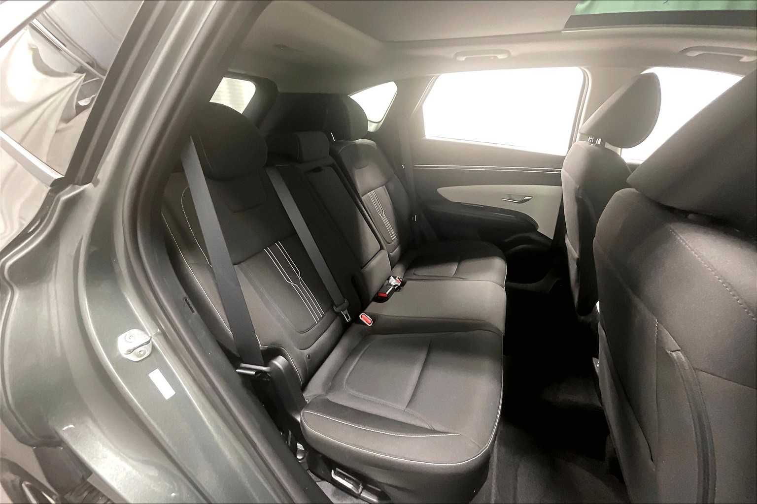 2022 Hyundai Tucson Hybrid SEL Convenience - Photo 16
