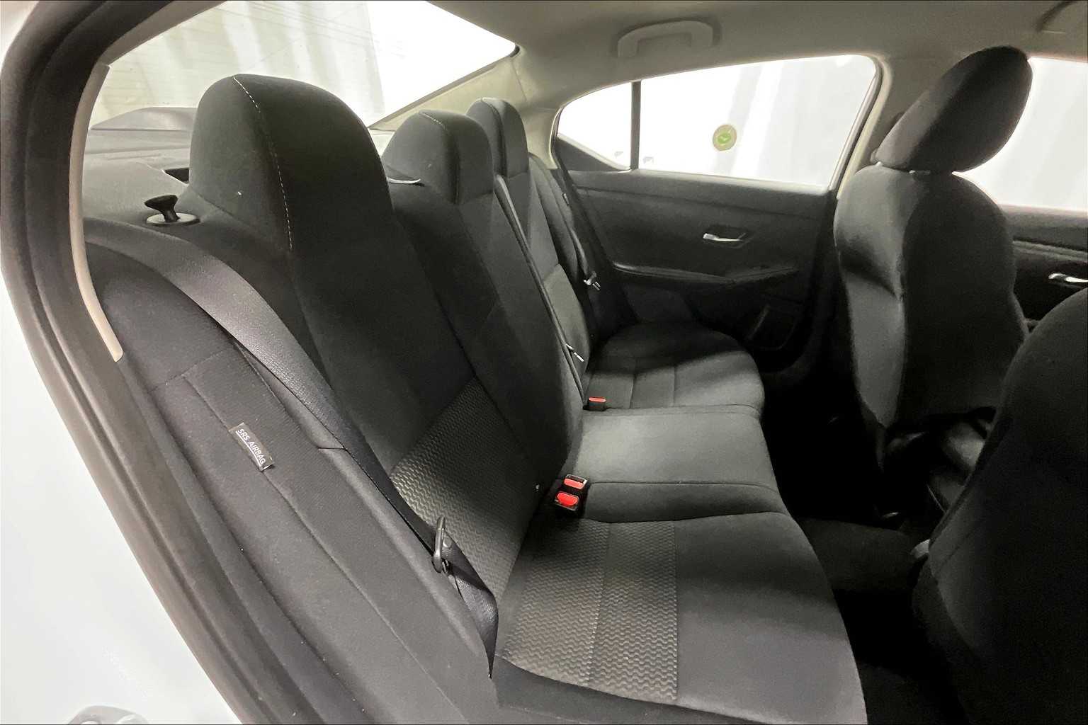 2022 Nissan Sentra S - Photo 16