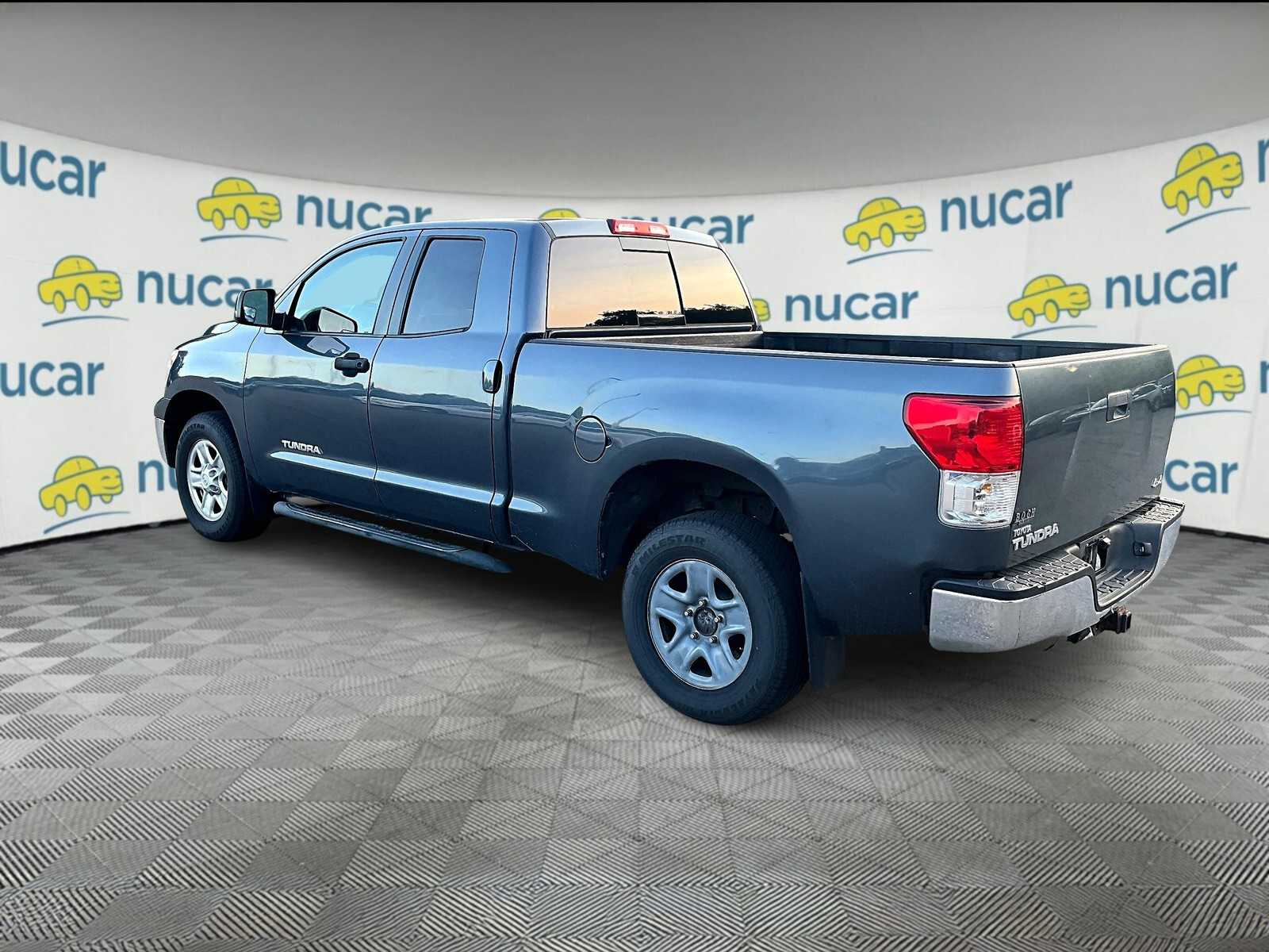2010 Toyota Tundra  - Photo 3