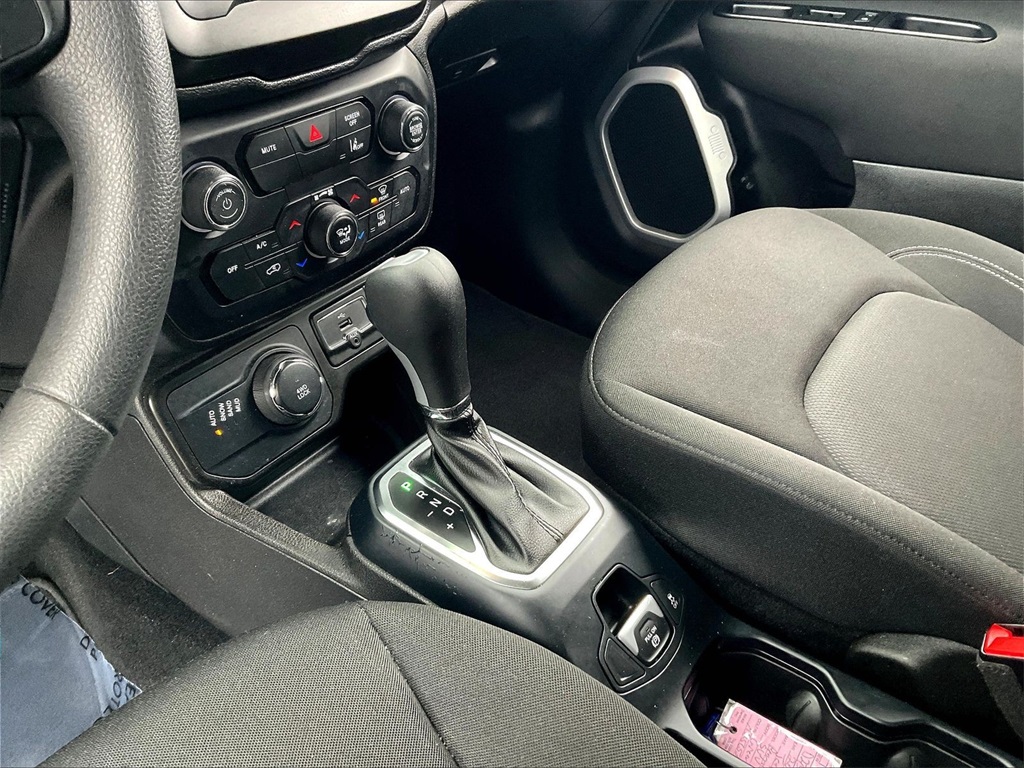 2021 Jeep Renegade Sport - Photo 19