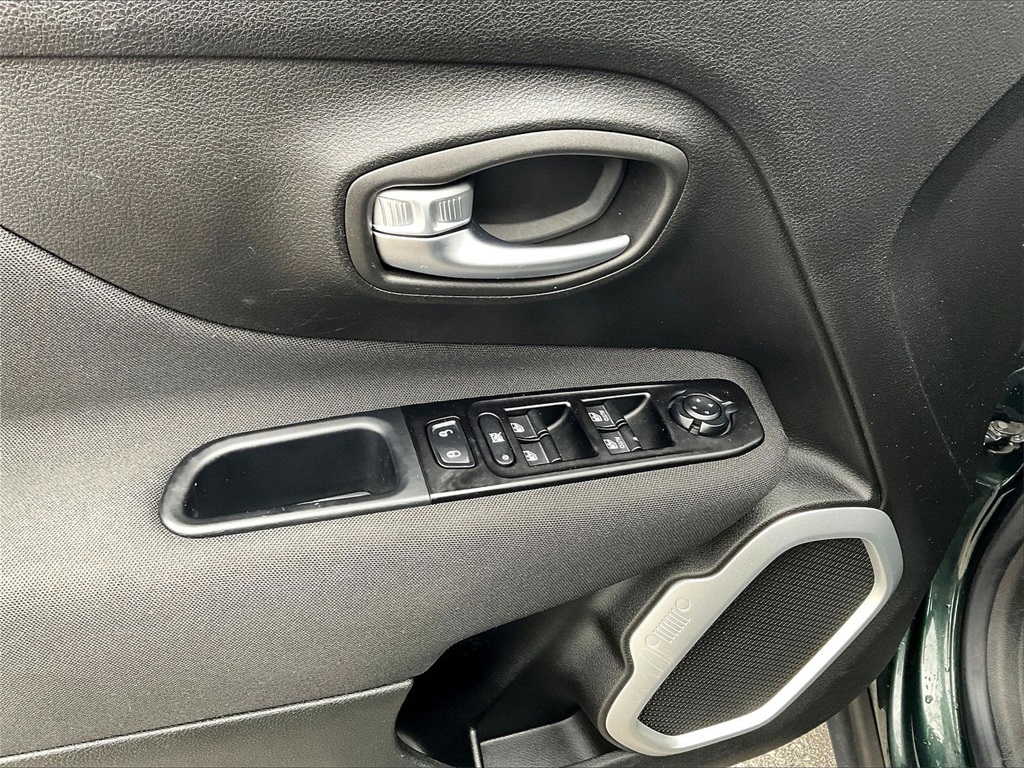 2021 Jeep Renegade Sport - Photo 33