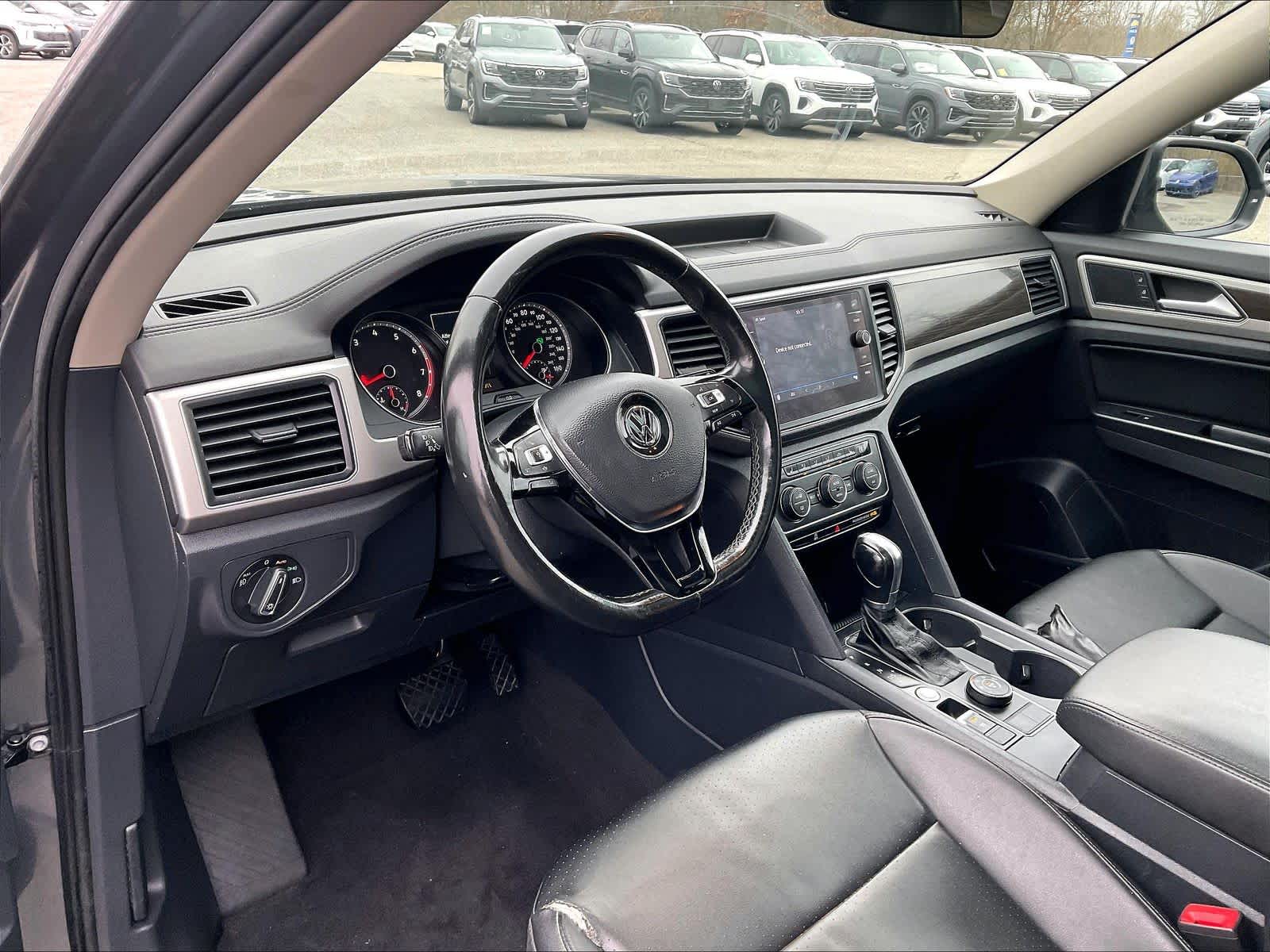 2019 Volkswagen Atlas 3.6L V6 SE w/Technology - Photo 8