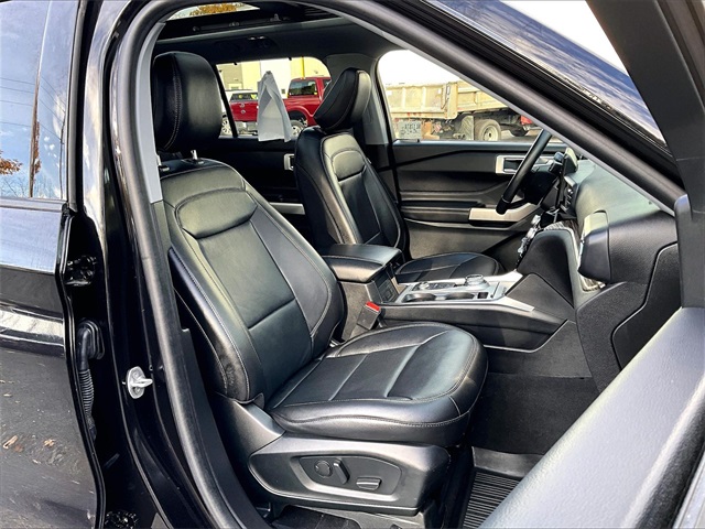 2022 Ford Explorer Limited - Photo 7