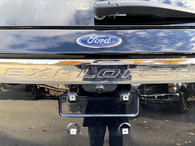 2022 Ford Explorer Limited - Photo 8