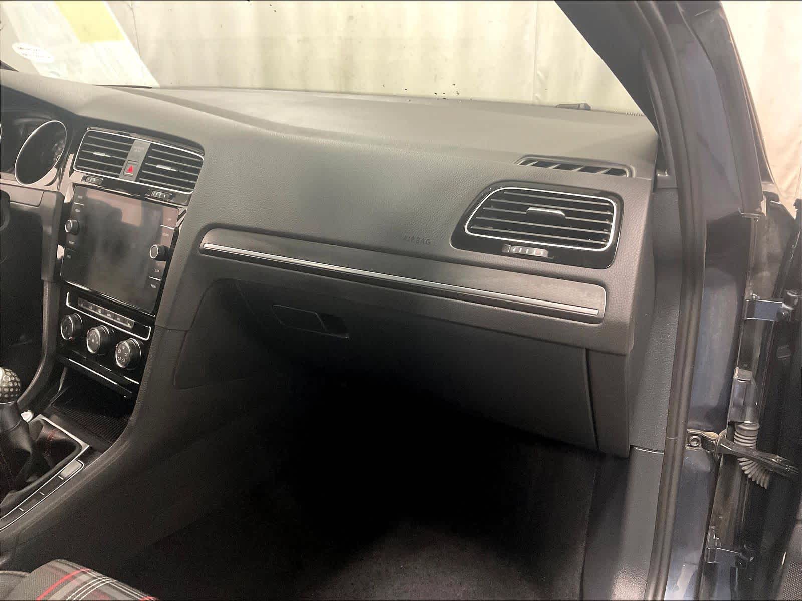 2018 Volkswagen Golf GTI SE - Photo 13