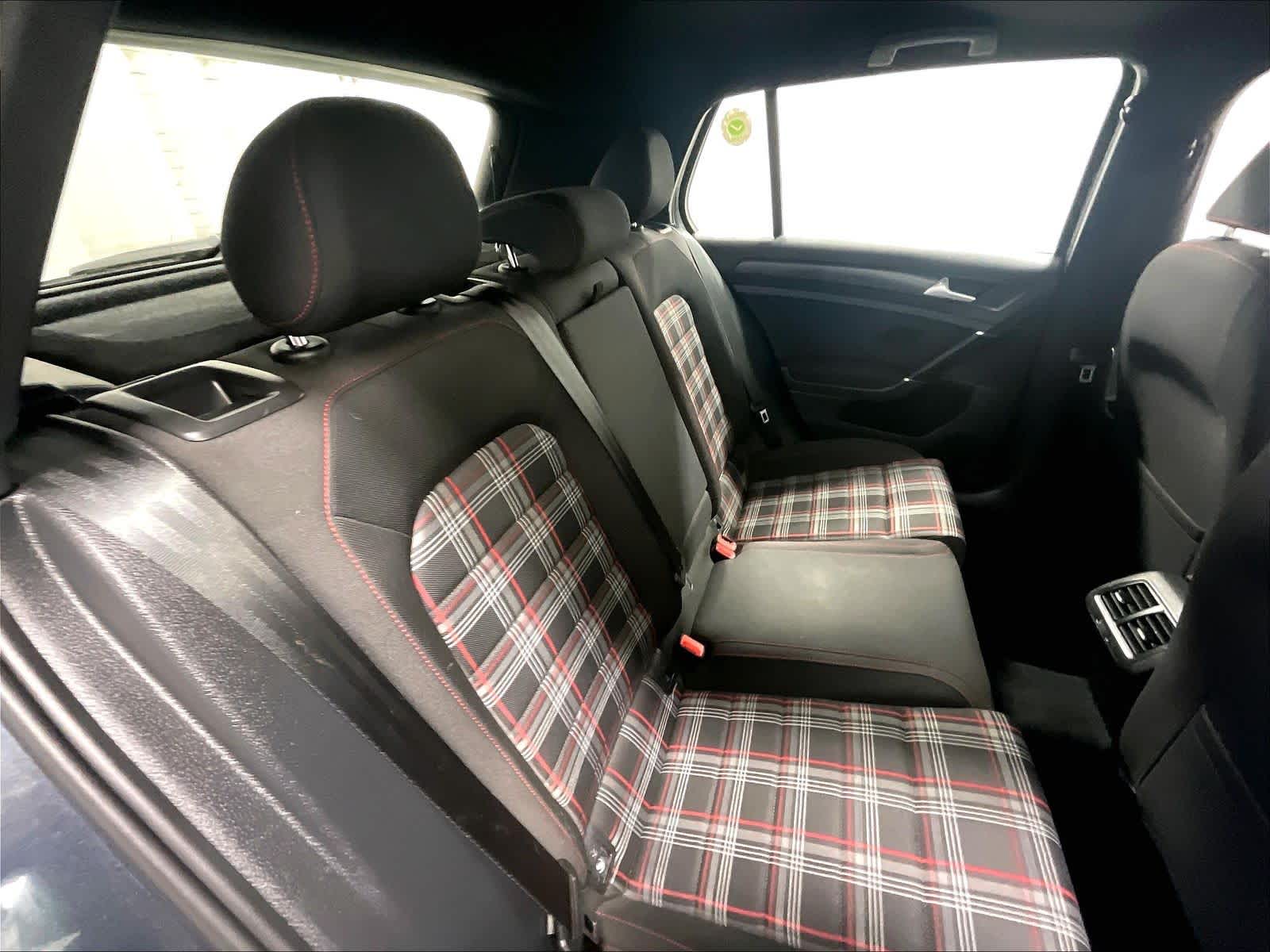 2018 Volkswagen Golf GTI SE - Photo 16