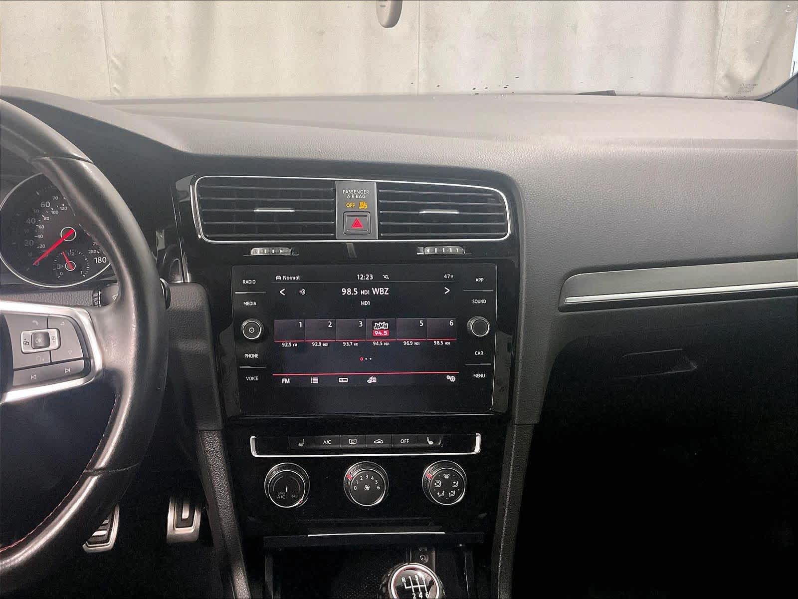 2018 Volkswagen Golf GTI SE - Photo 18