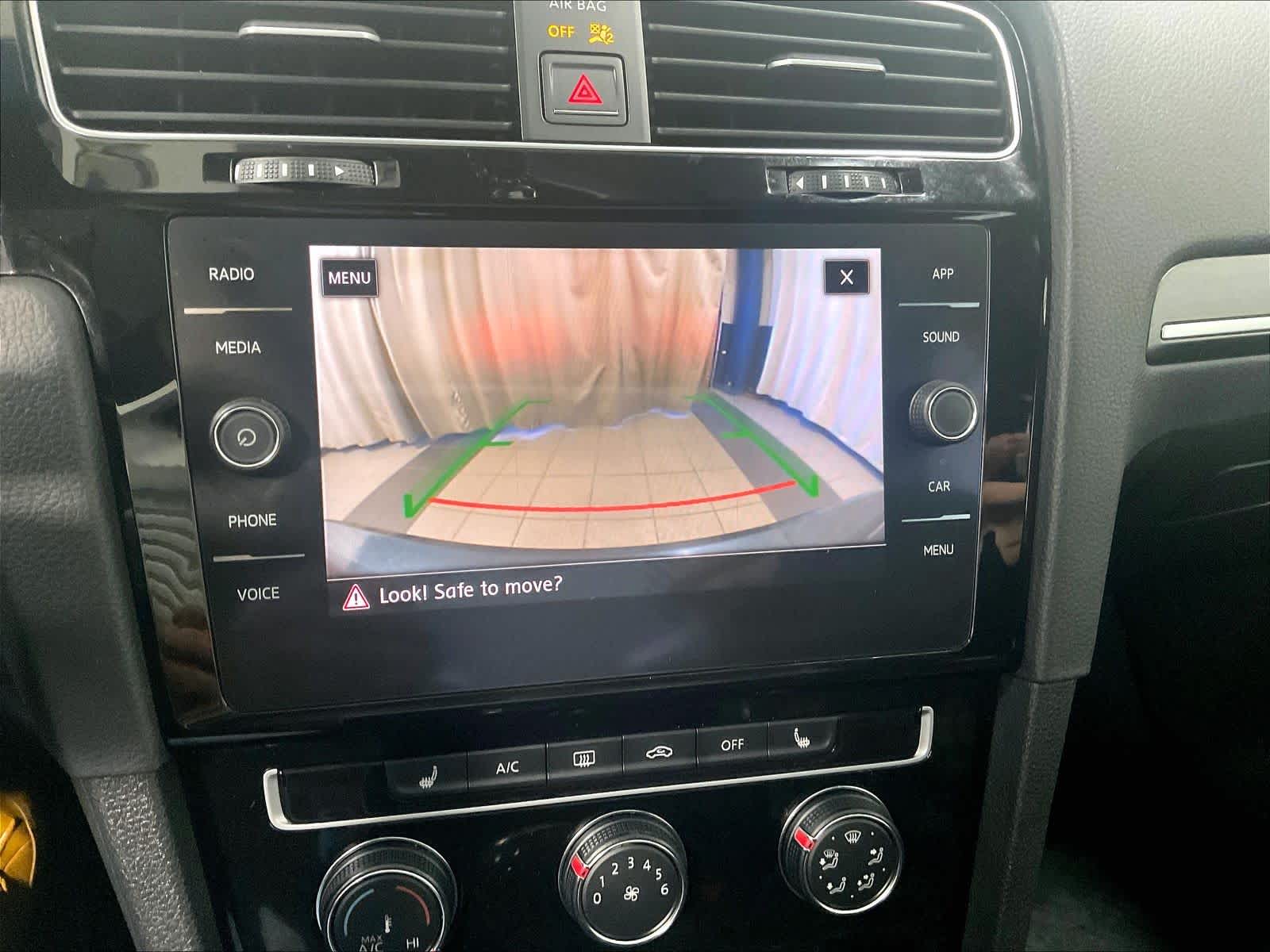 2018 Volkswagen Golf GTI SE - Photo 19