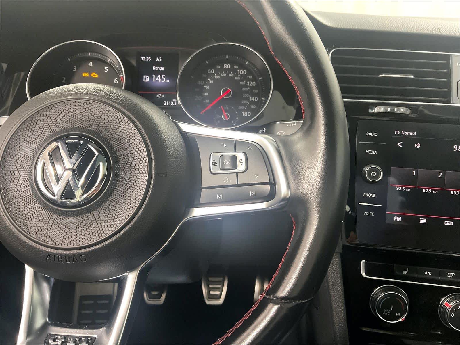 2018 Volkswagen Golf GTI SE - Photo 24