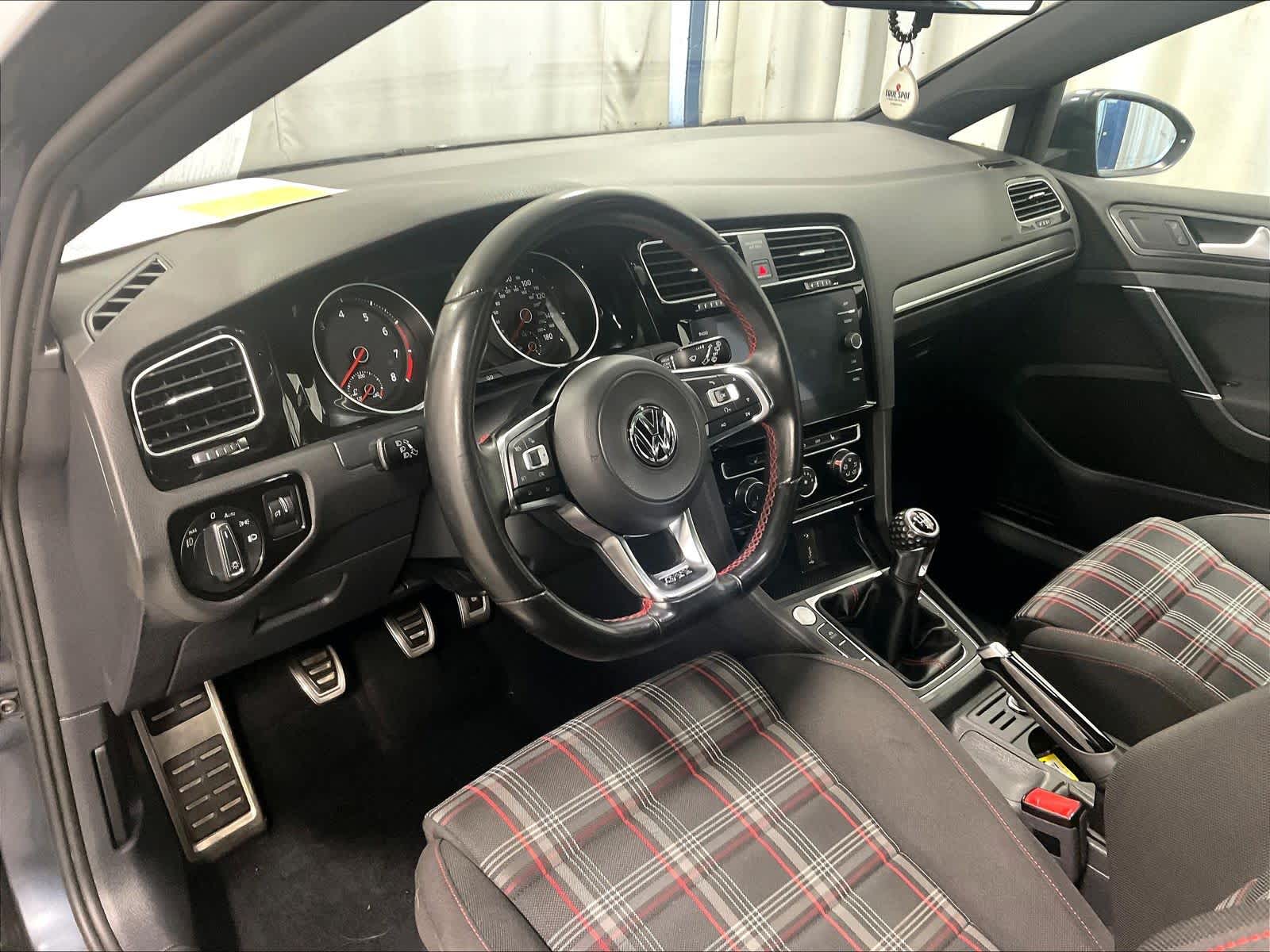 2018 Volkswagen Golf GTI SE - Photo 8