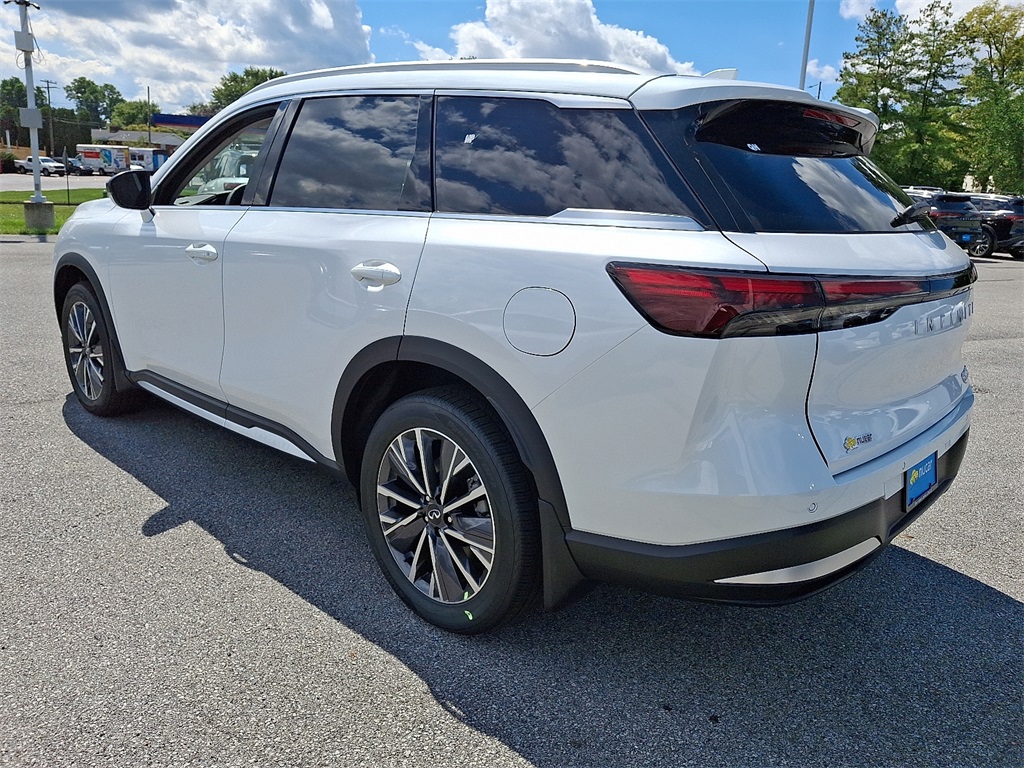 2026 INFINITI QX60 LUXE - Photo 3