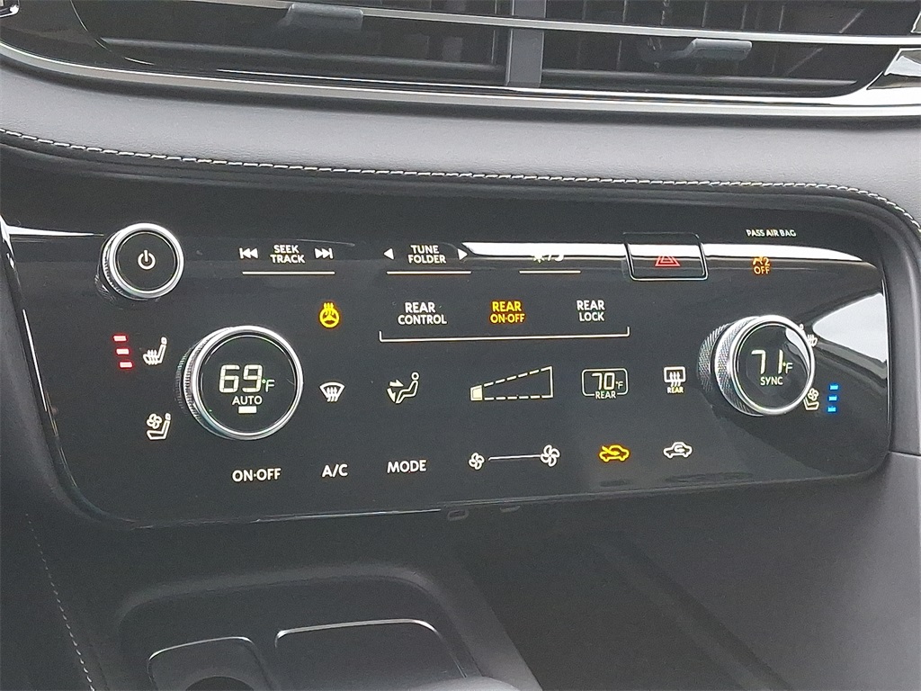 2026 INFINITI QX60 LUXE - Photo 13