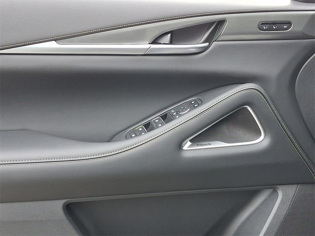 2026 INFINITI QX60 LUXE - Photo 9