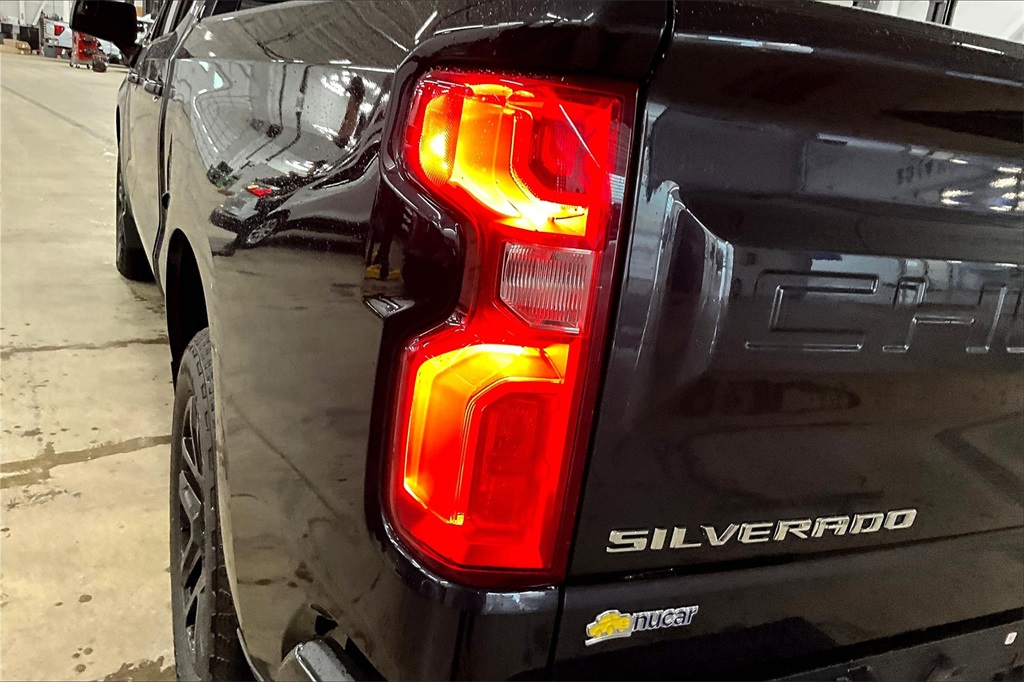 2023 Chevrolet Silverado 1500 RST - Photo 34