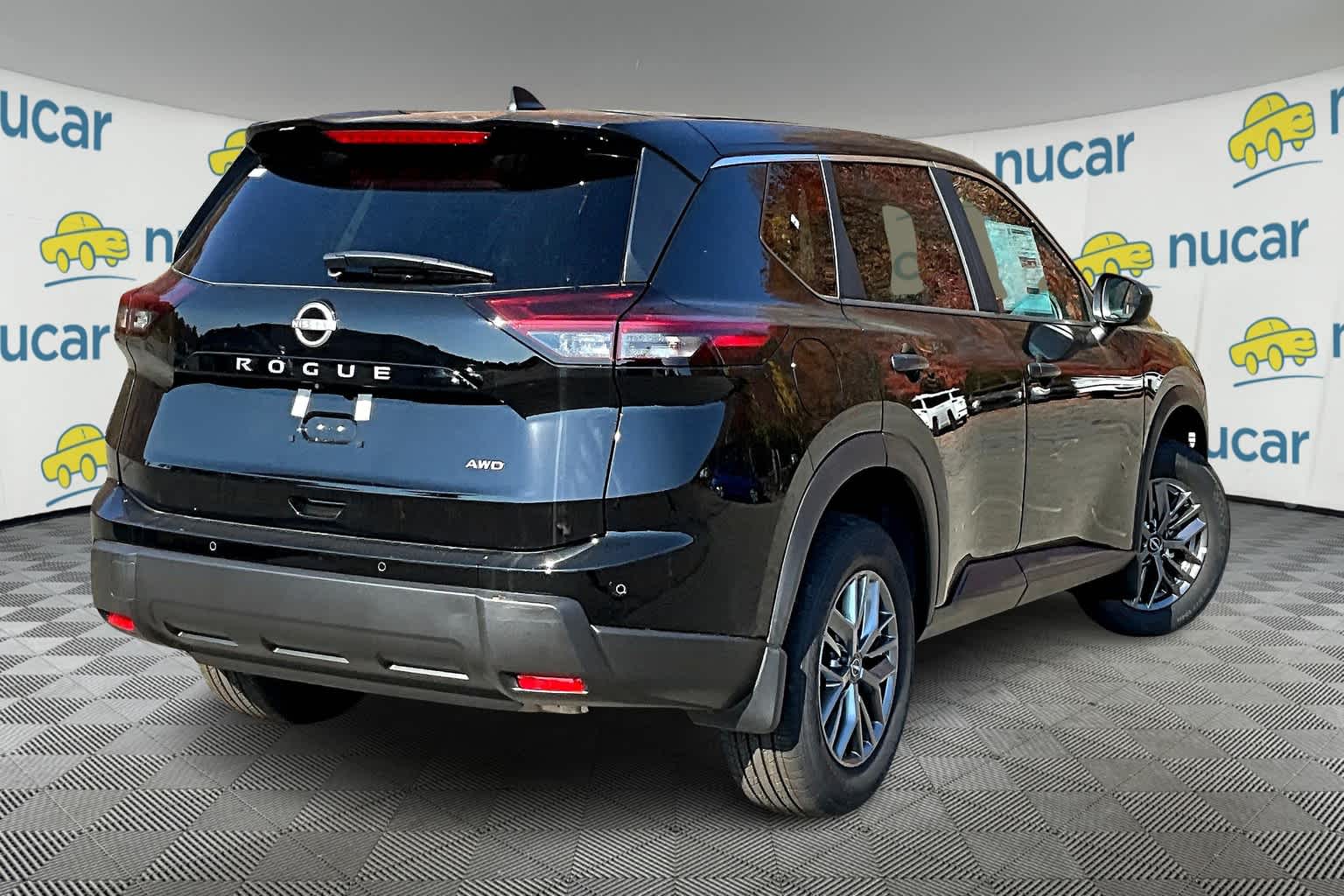 2025 Nissan Rogue S - Photo 6