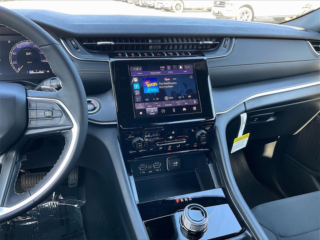 2025 Jeep Grand Cherokee Laredo X - Photo 13