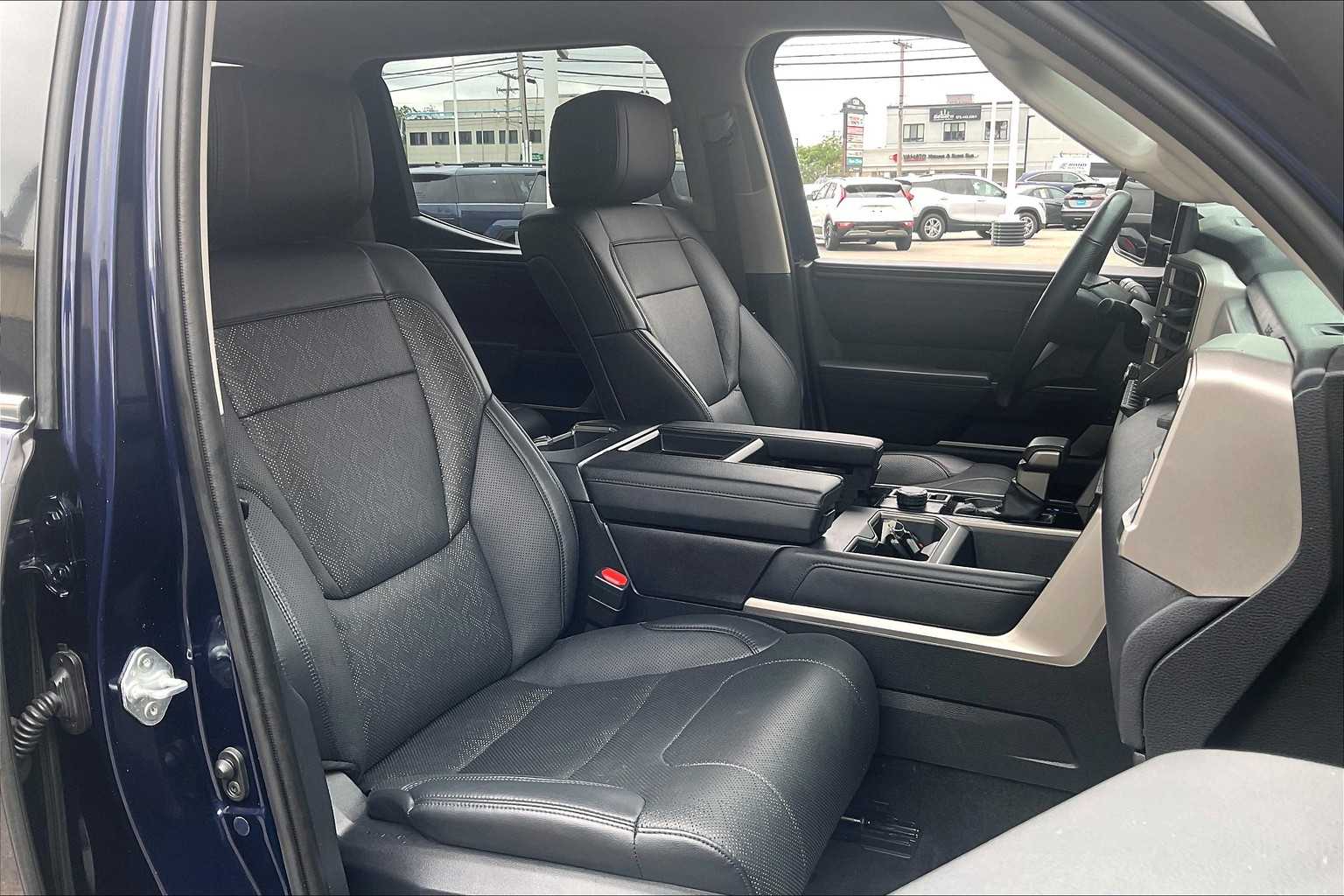 2023 Toyota Tundra Limited - Photo 11