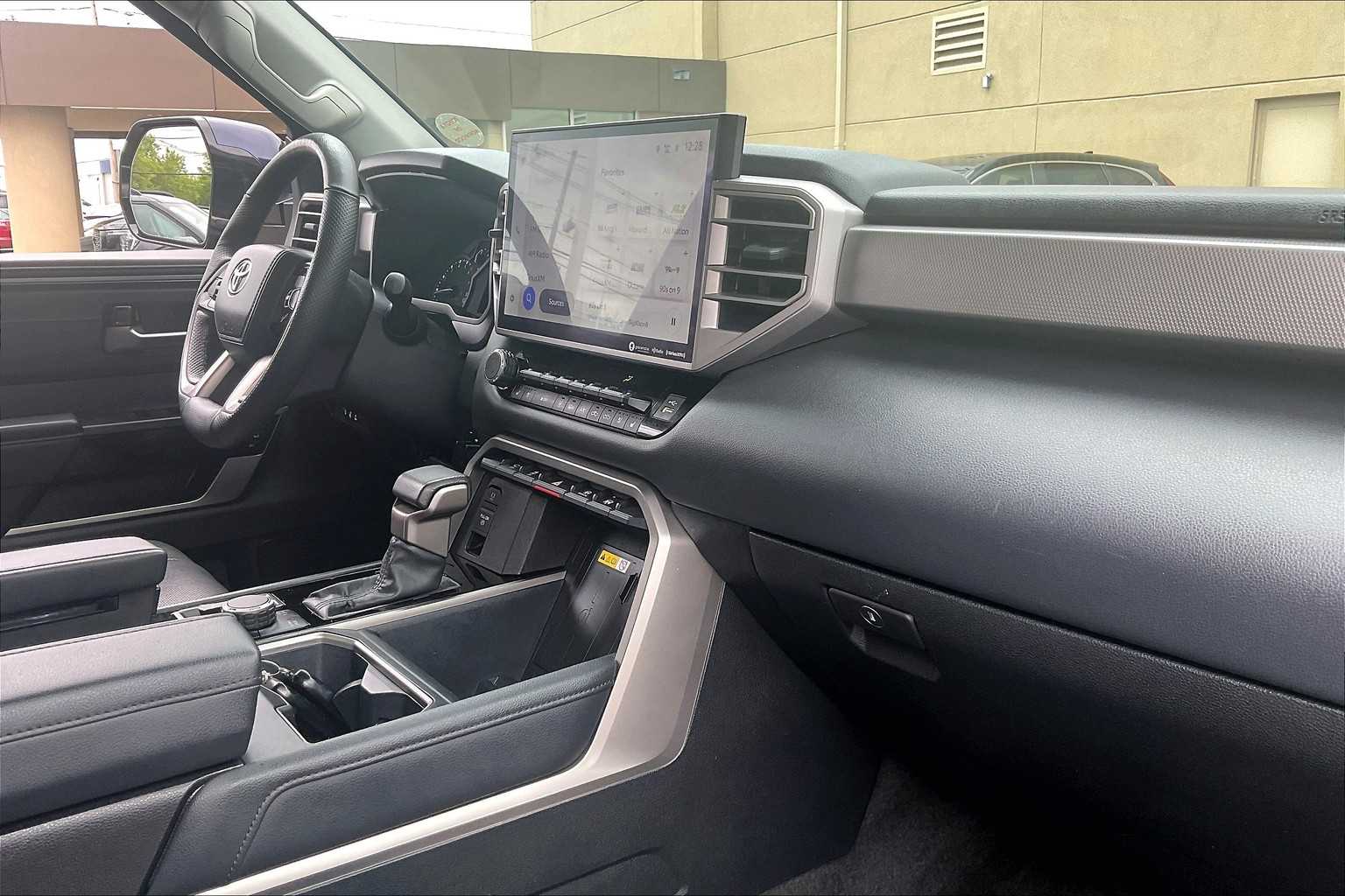 2023 Toyota Tundra Limited - Photo 14
