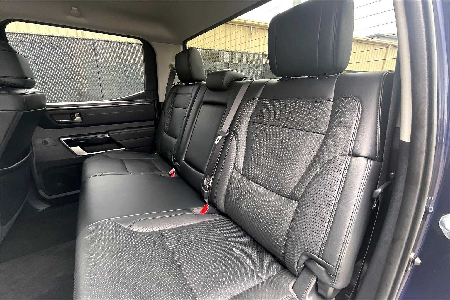 2023 Toyota Tundra Limited - Photo 15
