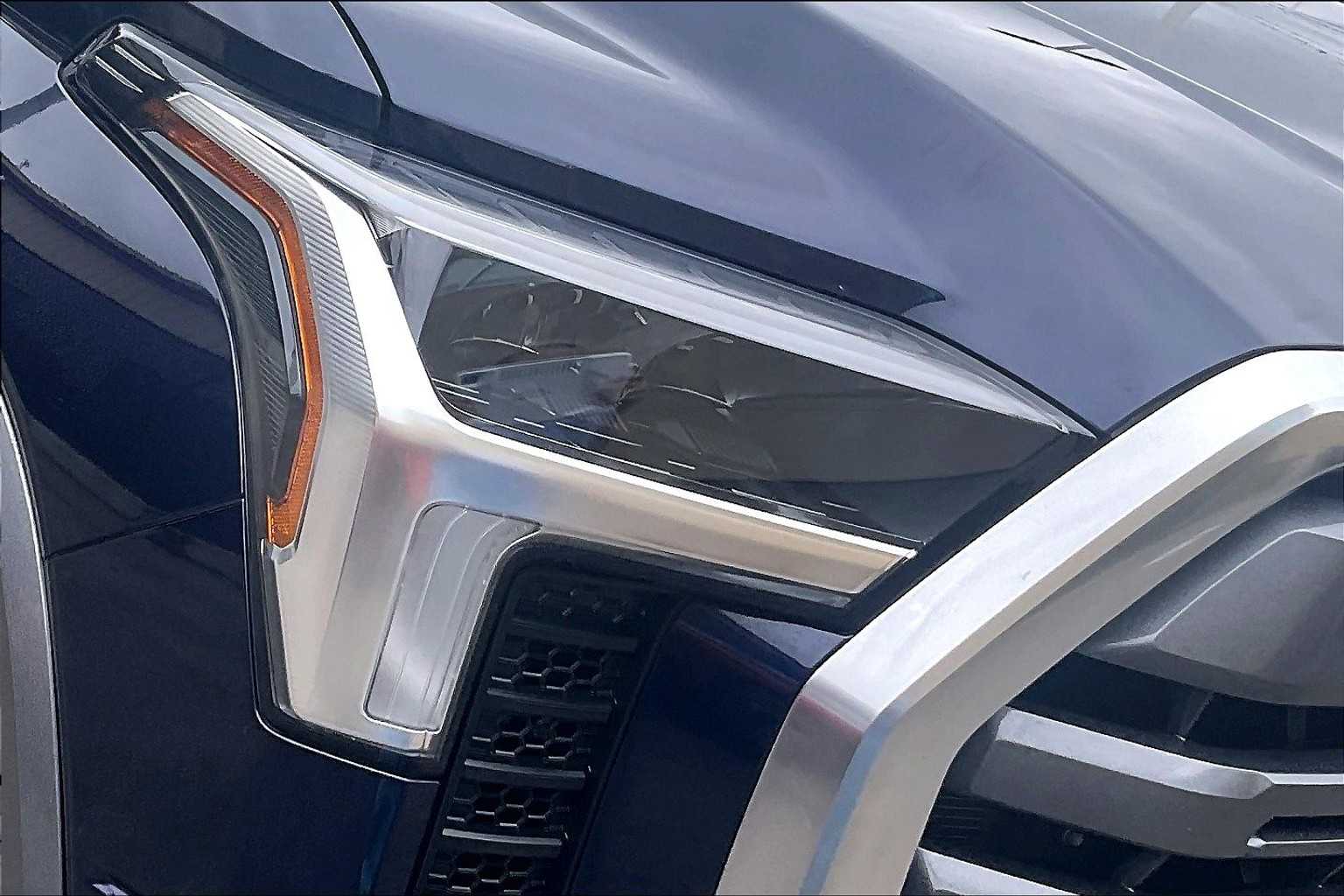 2023 Toyota Tundra Limited - Photo 33