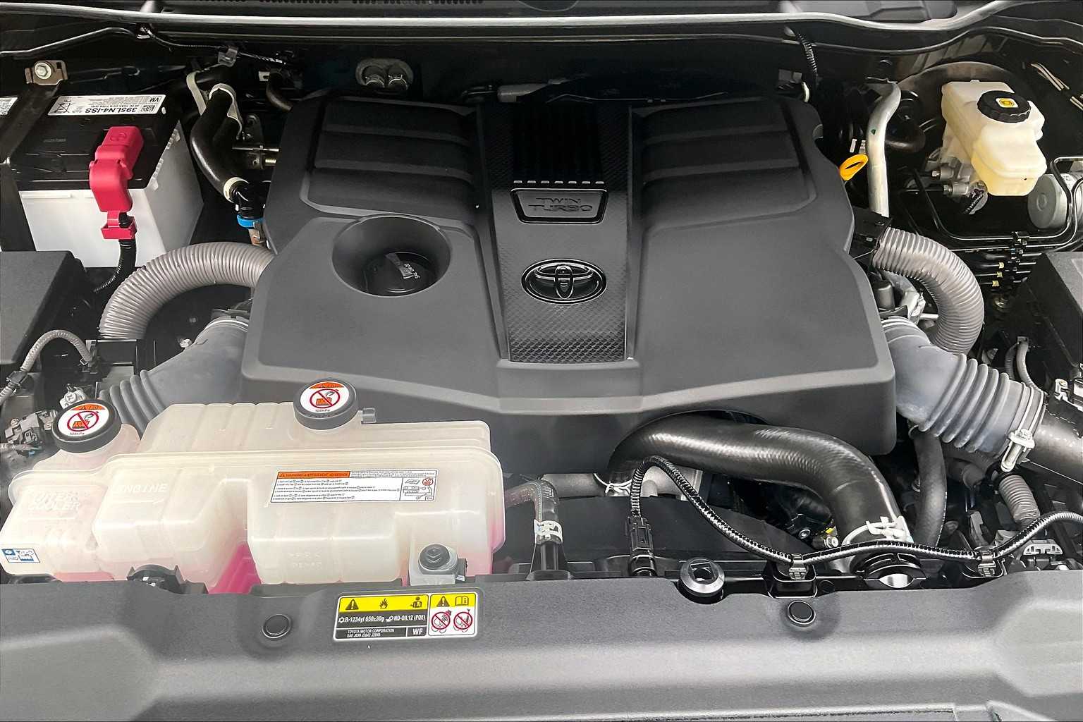2023 Toyota Tundra Limited - Photo 35