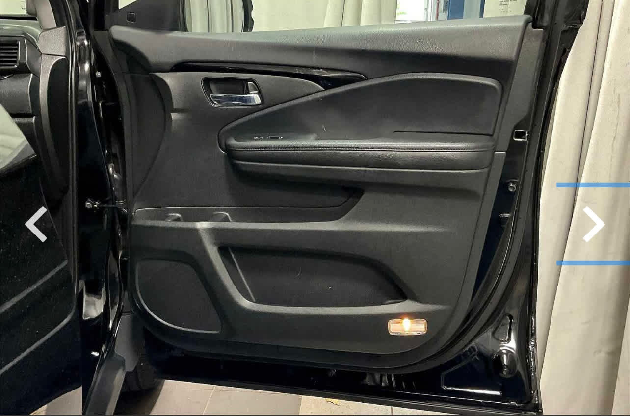 2022 Honda Pilot Touring 7-Passenger - Photo 12