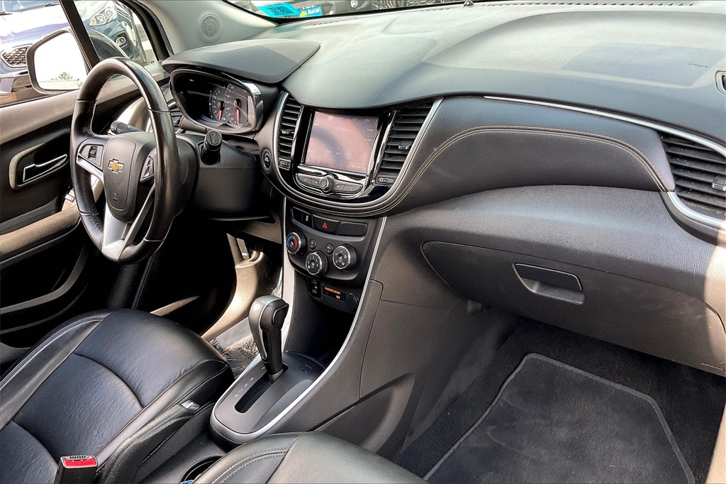 2021 Chevrolet Trax LT - Photo 13