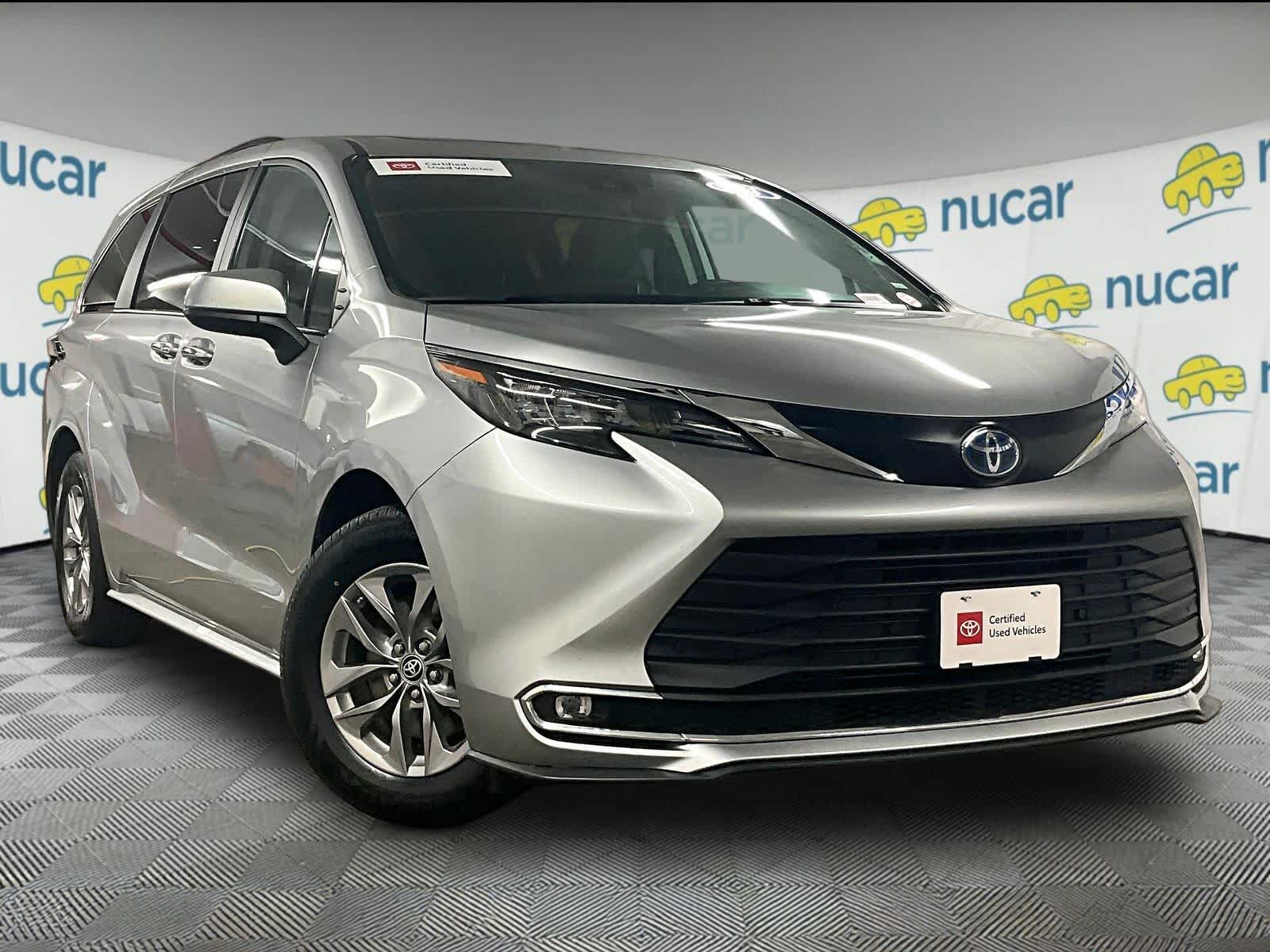 2024 Toyota Sienna XLE