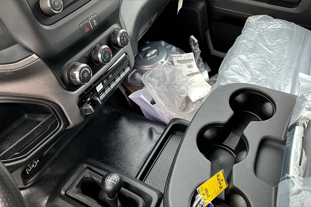 2024 Ram 5500HD Tradesman - Photo 13