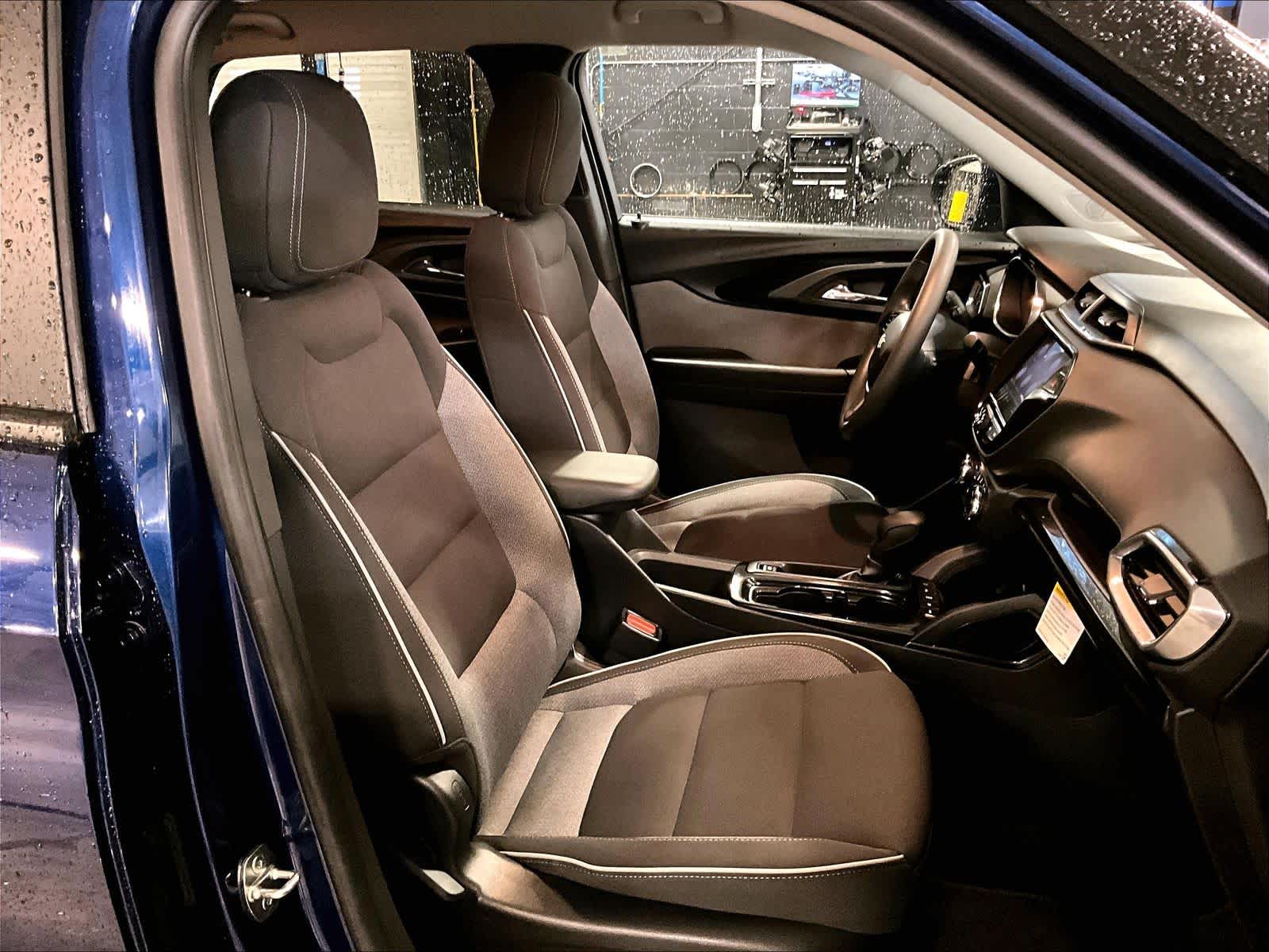 2022 Chevrolet TrailBlazer LT - Photo 11