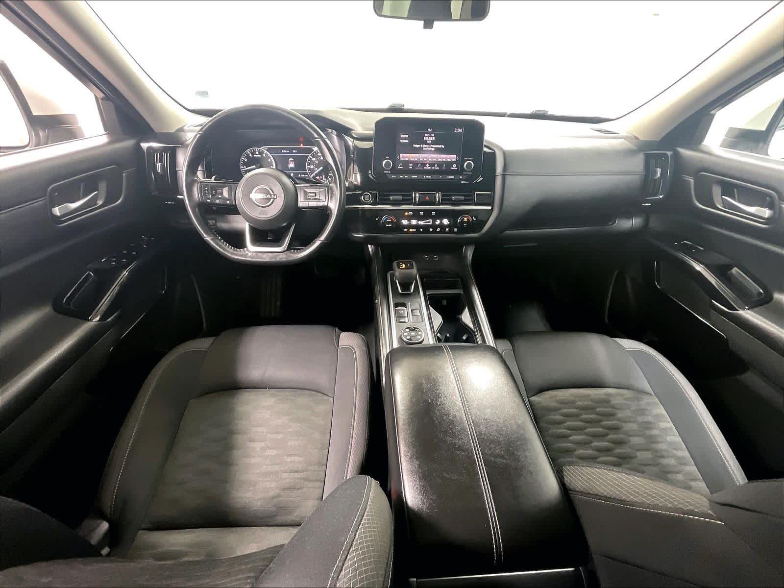 2022 Nissan Pathfinder SV - Photo 22