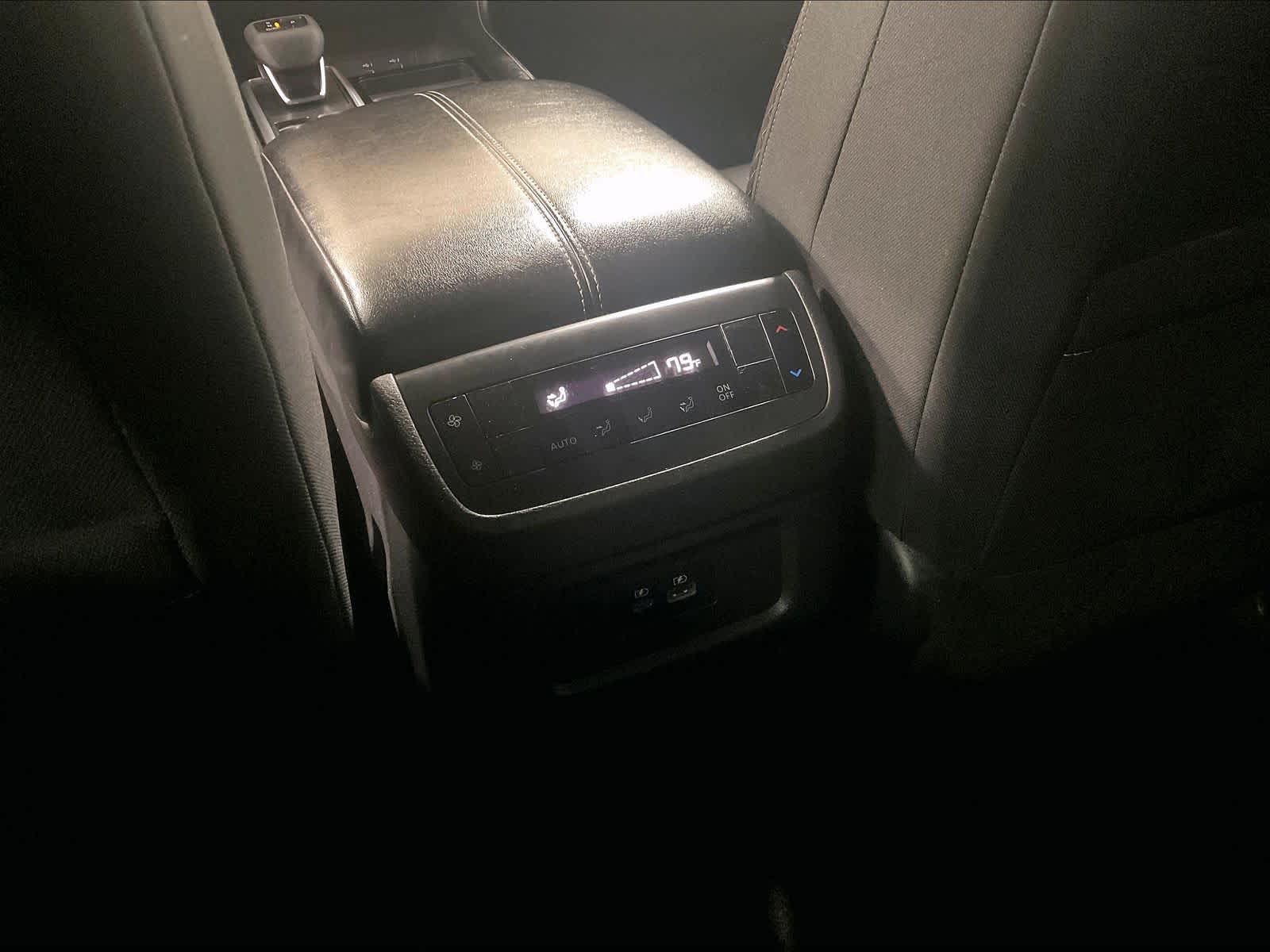 2022 Nissan Pathfinder SV - Photo 28