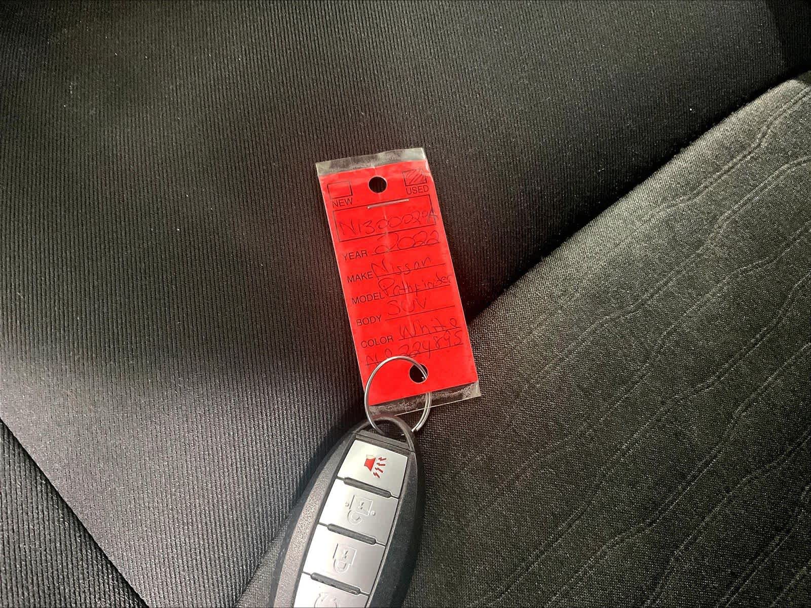 2022 Nissan Pathfinder SV - Photo 31