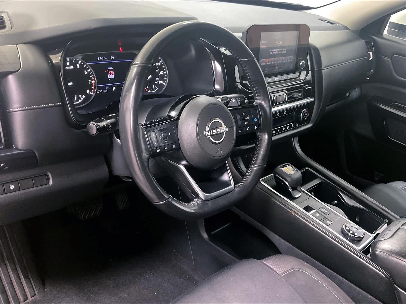 2022 Nissan Pathfinder SV - Photo 8