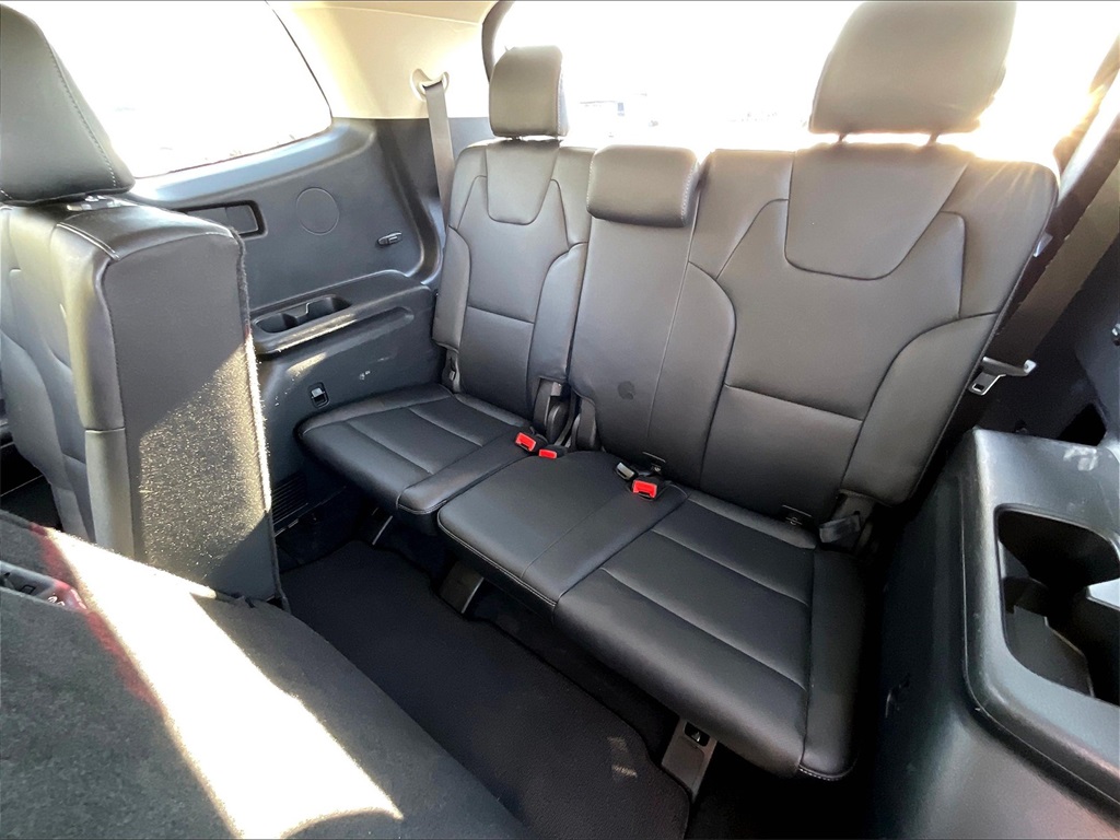 2022 Kia Telluride LX - Photo 16