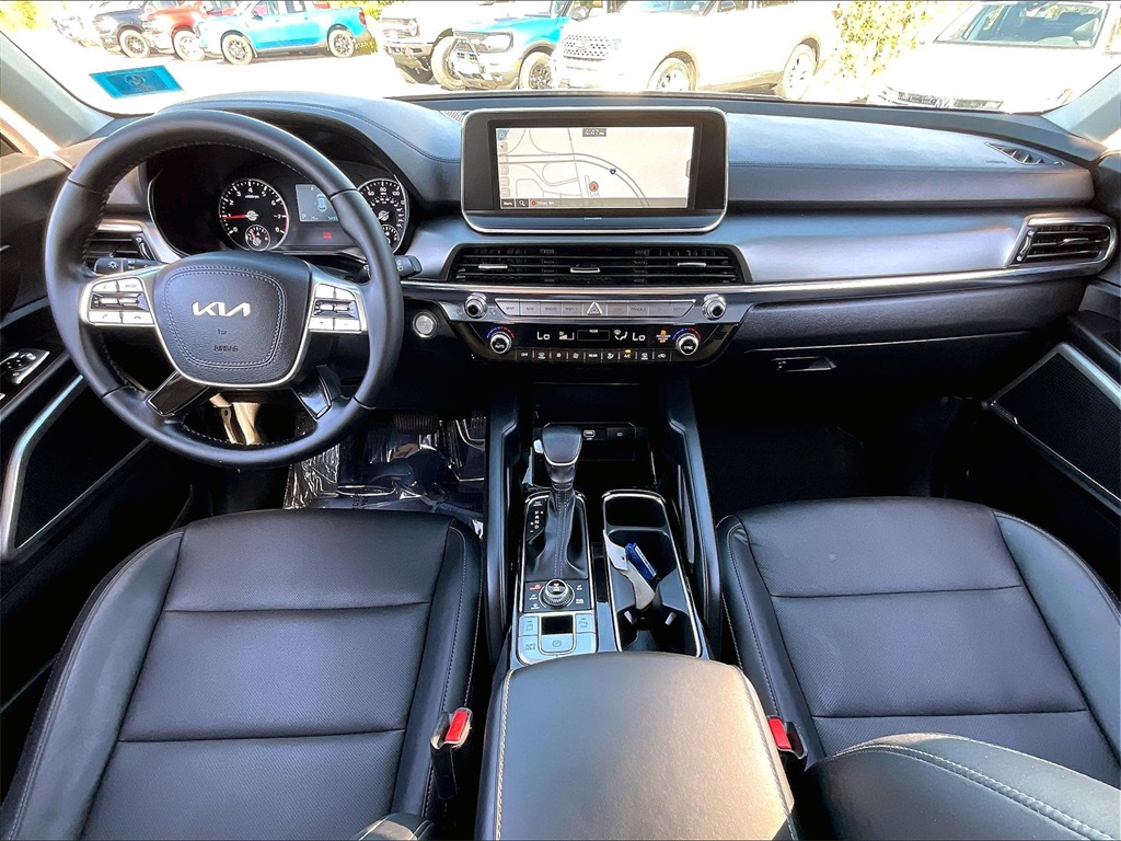 2022 Kia Telluride LX - Photo 21