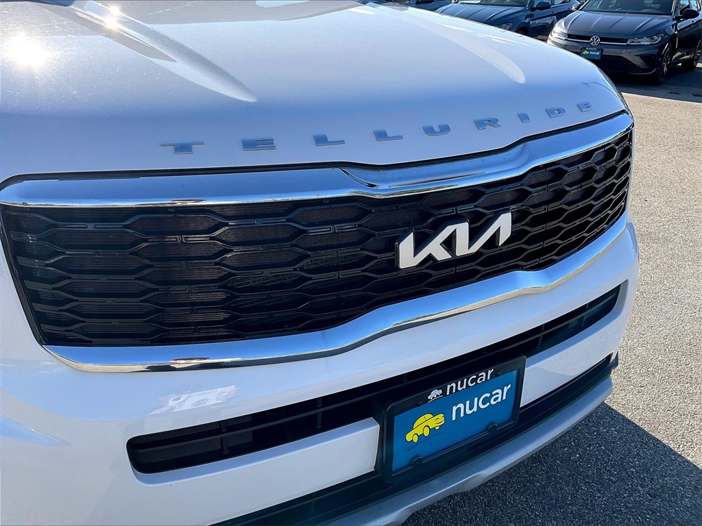 2022 Kia Telluride LX - Photo 29