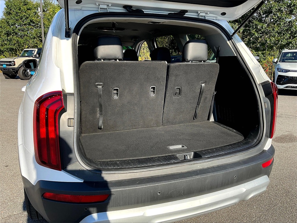 2022 Kia Telluride LX - Photo 35