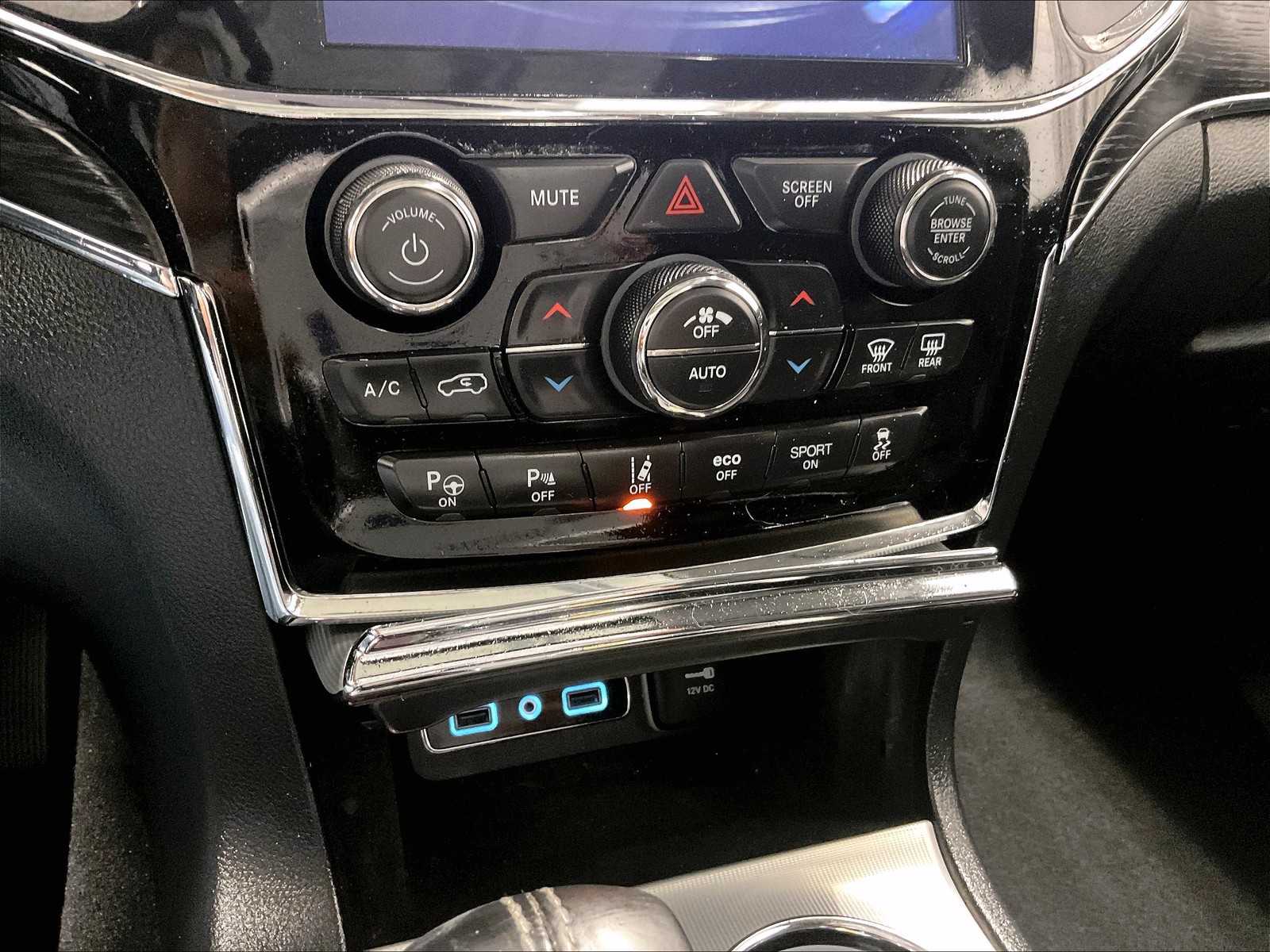 2020 Jeep Grand Cherokee Summit - Photo 26