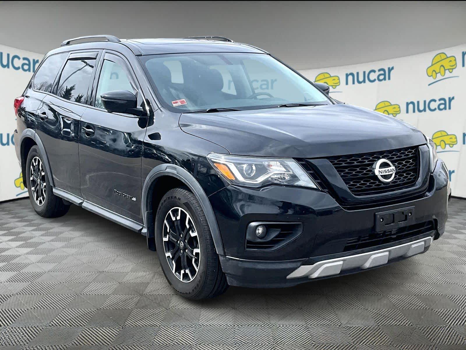 2020 Nissan Pathfinder SL