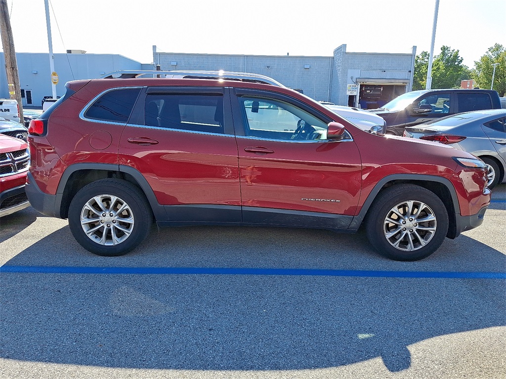2016 Jeep Cherokee Latitude - Photo 6